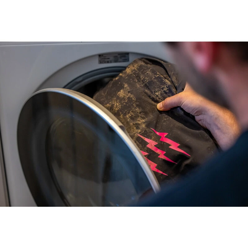 Muc-Off Technical Wash For Apparel 300ml – Bild 4