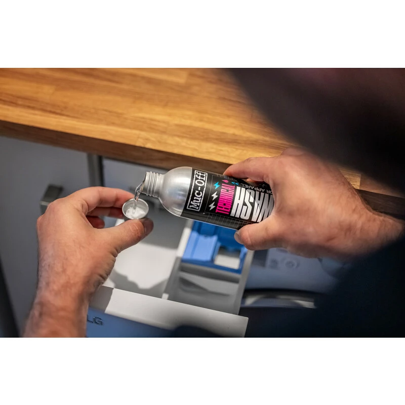 Muc-Off Technical Wash For Apparel 300ml – Bild 6